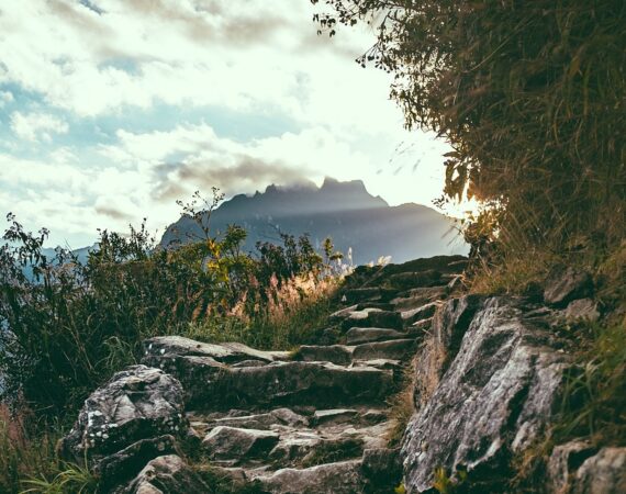 rocks-1837129_1280